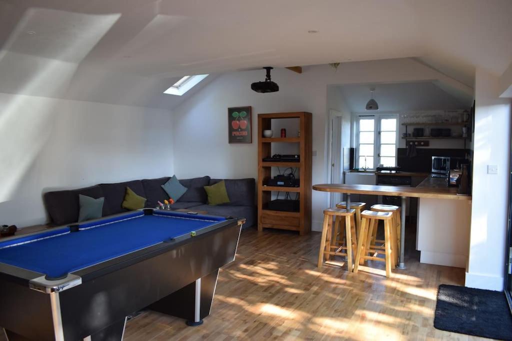 Crossing Retreat - Pool Table, Projector, Barn Villa Tunstead  Eksteriør bilde