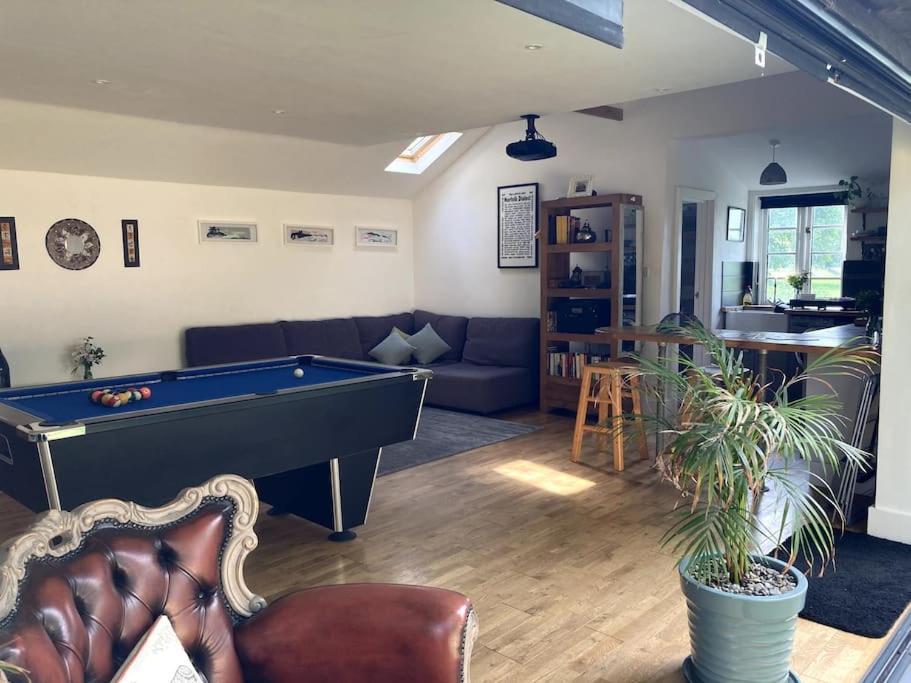 Crossing Retreat - Pool Table, Projector, Barn Villa Tunstead  Eksteriør bilde