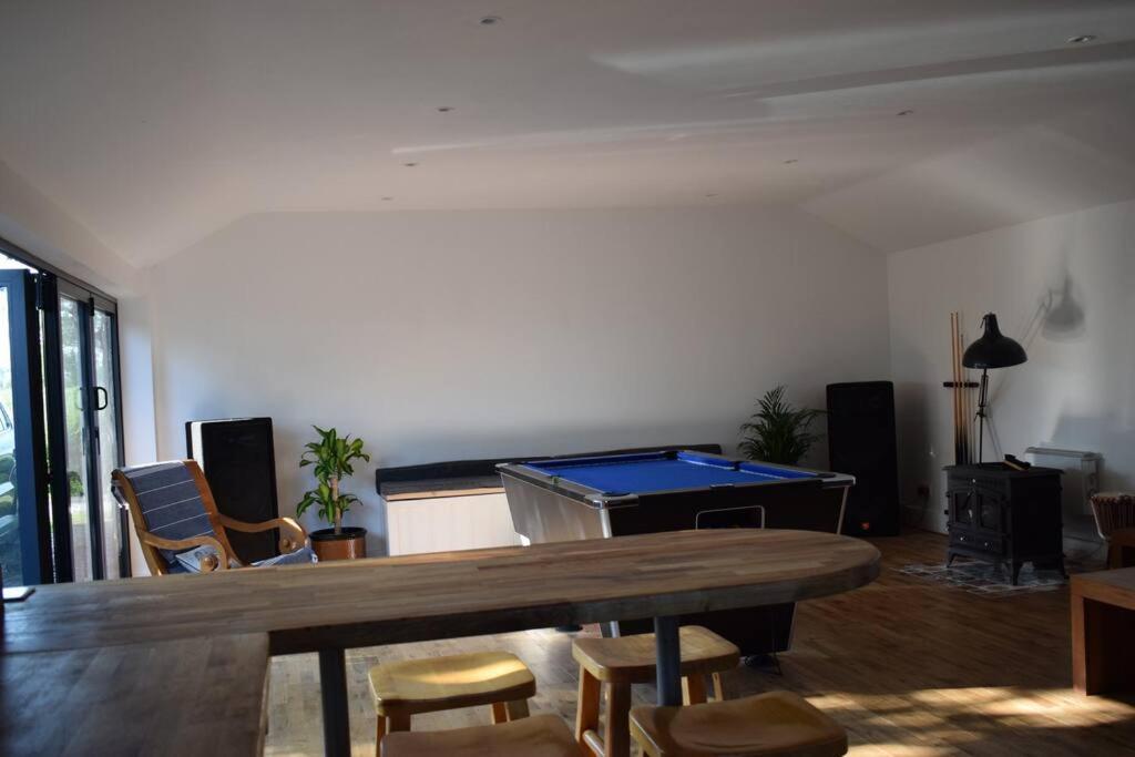 Crossing Retreat - Pool Table, Projector, Barn Villa Tunstead  Eksteriør bilde